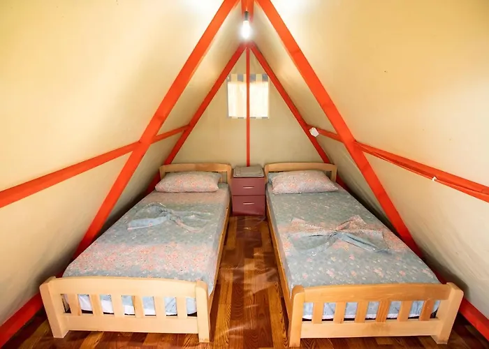 Camping Riviera 2 فندق Shëngjin